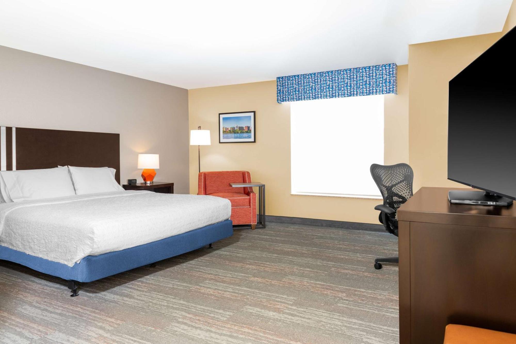 Hampton Inn & Suites Madison Downtown מראה חיצוני תמונה